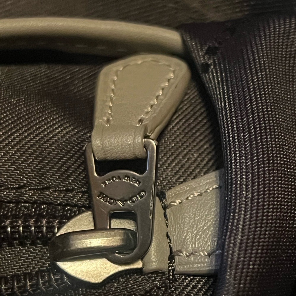 RARE rivington coach leather backpack - Picture 13 of 15